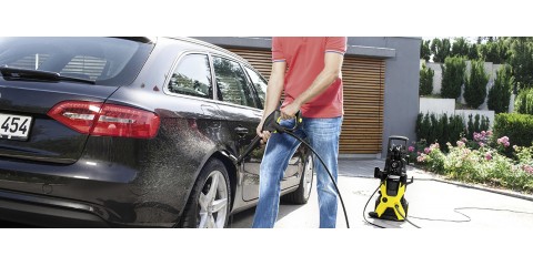 Как убрать салон и помыть автомобиль