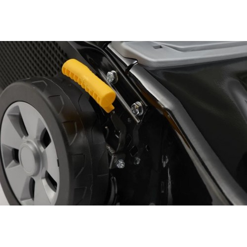 Газонокосилка бензиновая Alpina AL4 46 SA