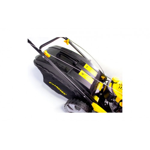 Газонокосилка бензиновая Champion LM5345