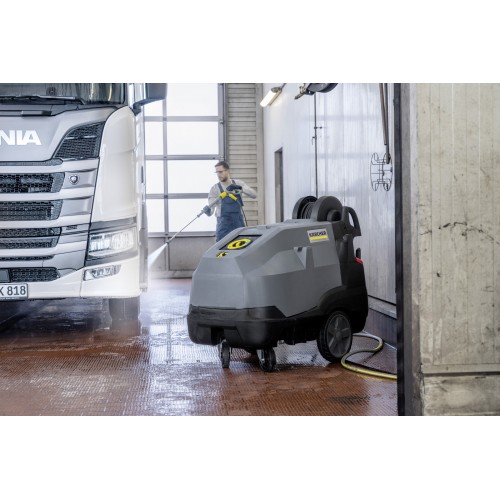 Аппарат высокого давления Karcher HDS 9/20-4 M Аппарат высокого давления Karcher HDS 9/20-4 M