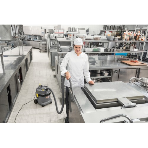 Пылесос влажной и сухой уборки Karcher NT 22/1 Ap L