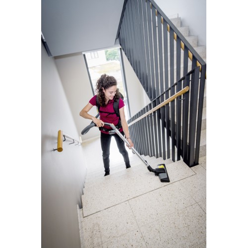 Аккумуляторный пылесос Karcher BVL 5/1 Bp Pack